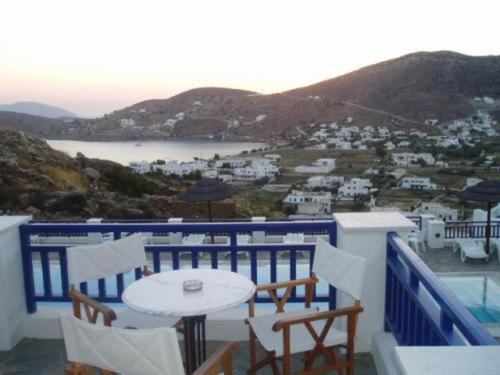 Rita'S Place Hotel Chora  Luaran gambar