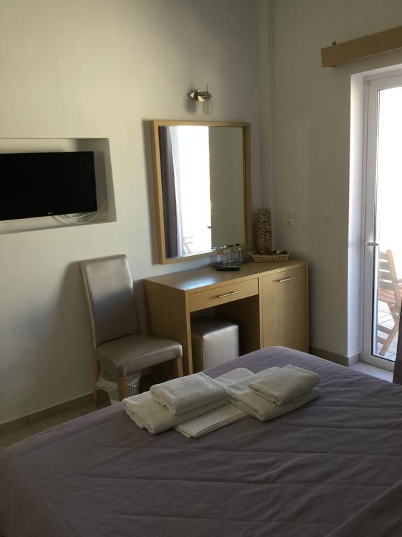 Rita'S Place Hotel Chora  Luaran gambar