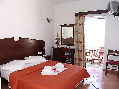 Rita'S Place Hotel Chora  Bilik gambar